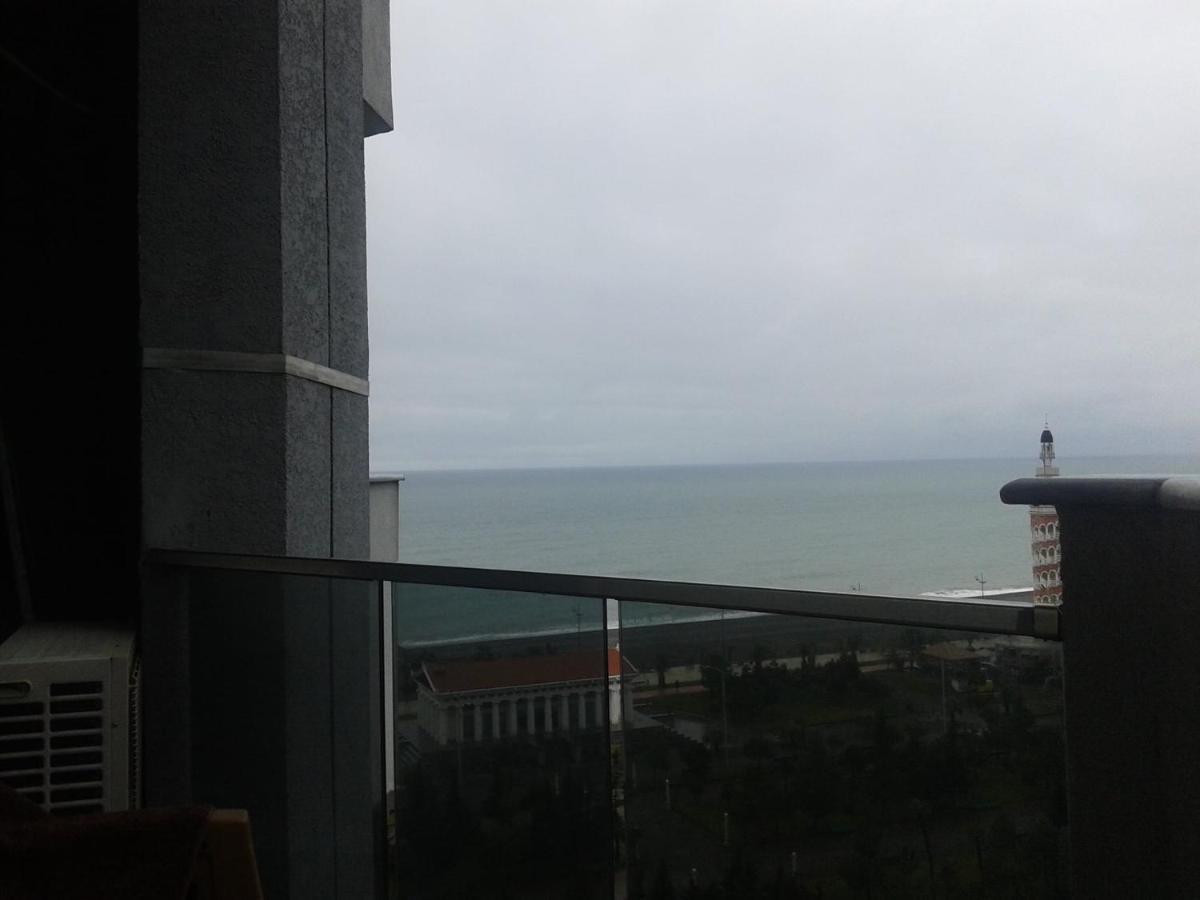 Batumi Orbi Sea Tawer Apartman Kültér fotó