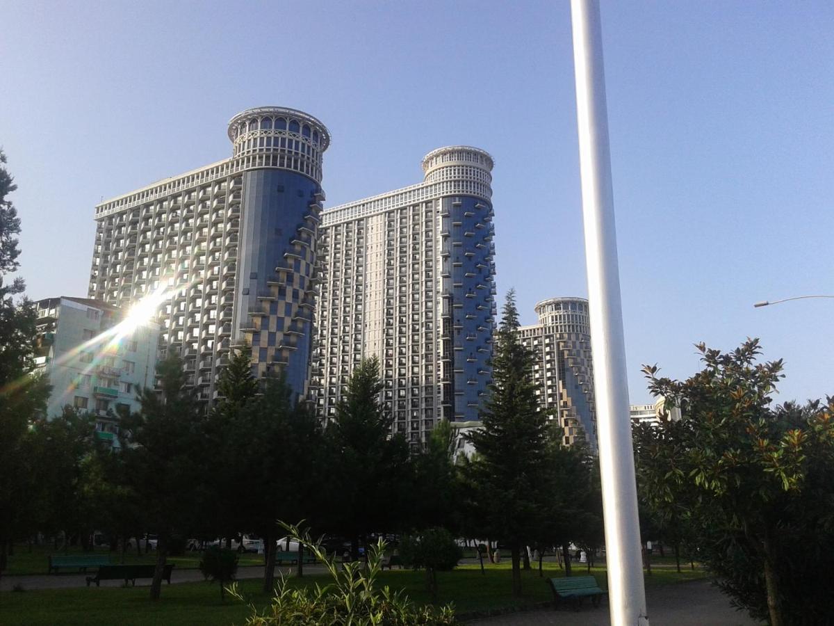 Batumi Orbi Sea Tawer Apartman Kültér fotó