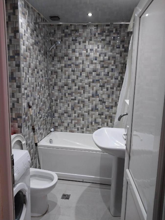 Batumi Orbi Sea Tawer Apartman Kültér fotó